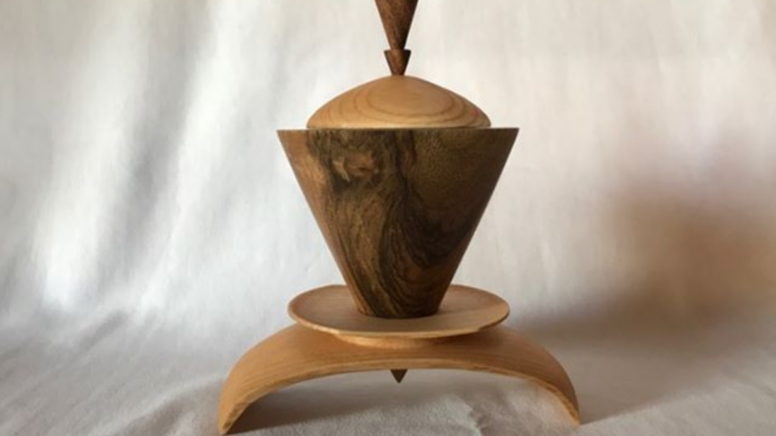 Visite de l'atelier d'un tourneur sur bois