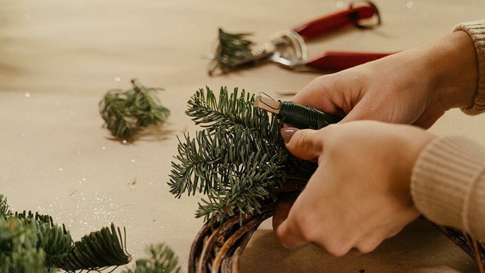 Bricolage de Noël 'Guirlande naturelle'