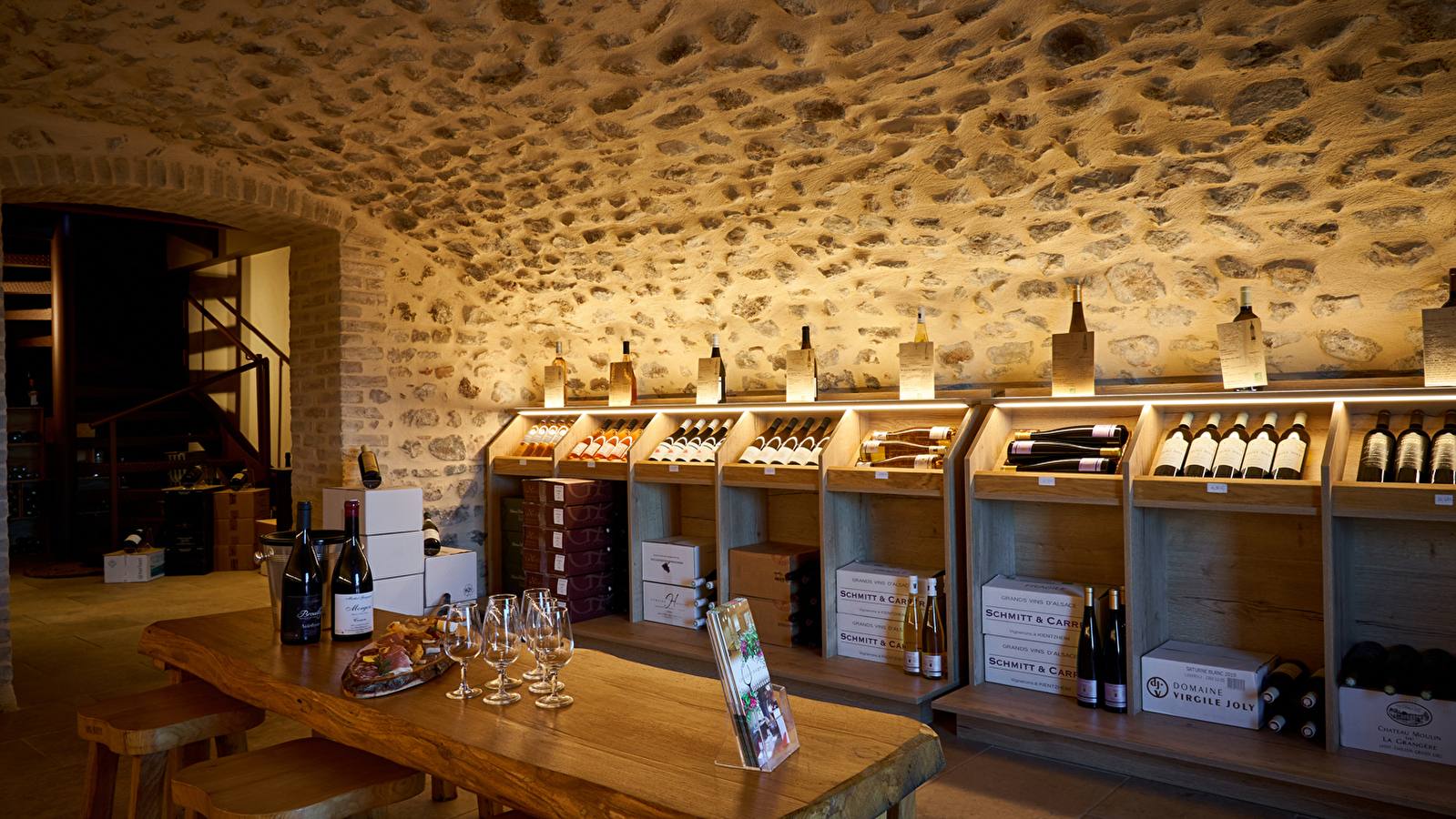 La Robe Rouge : la Cave