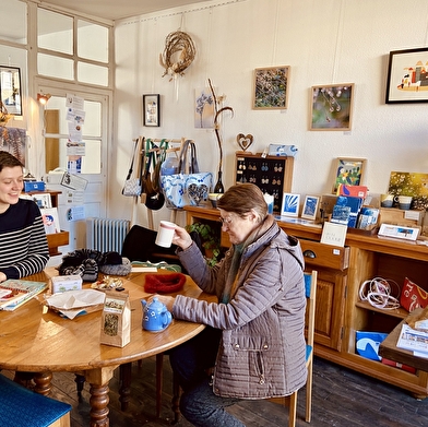 Les Marie-Louise Boutique - Café art & artisanat