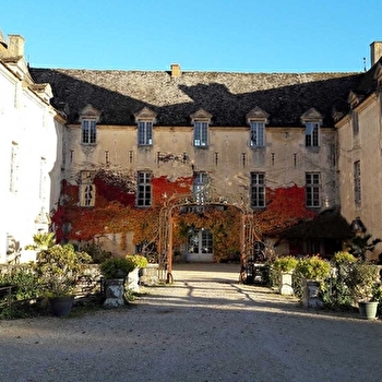 Les Caves de l’Orangerie _ Château de Savigny- les-Beaune - SAVIGNY-LES-BEAUNE