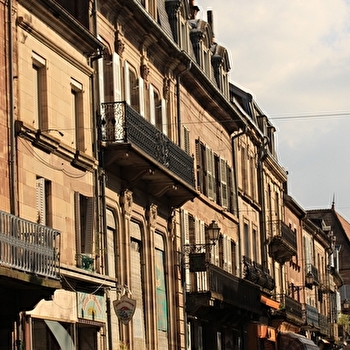 Rue des balcons - LUXEUIL-LES-BAINS
