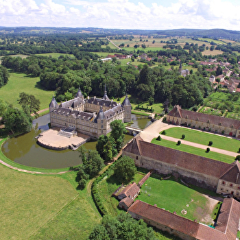 Ducs de Magenta Marquis de Mac Mahon - Château de Sully - SULLY