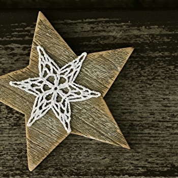 Atelier bricolage de Noël 'Une étoile pour ma porte d'entrée' - LUXEUIL-LES-BAINS