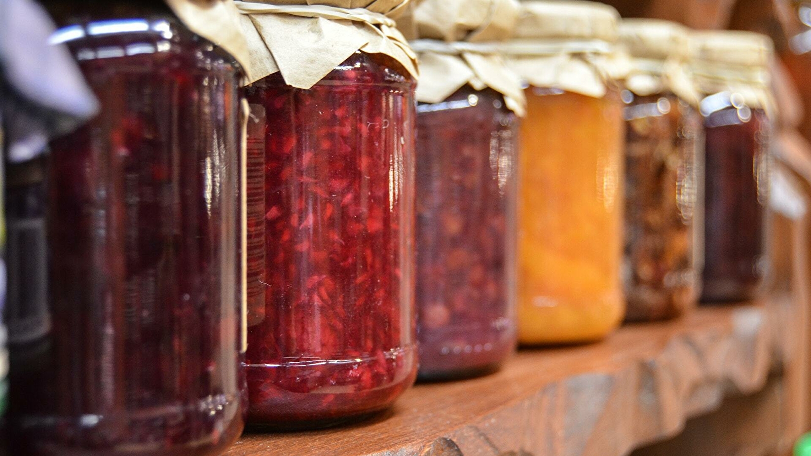 Marché artisanal et produits du terroir