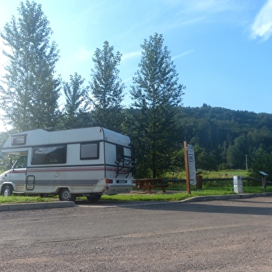 Aire d'accueil de camping-cars