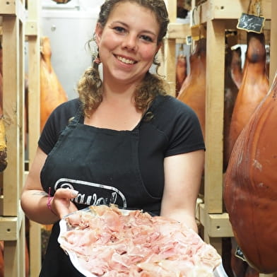 Visite du séchoir à jambon de Luxeuil