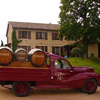 Les Bertrand (Guy, Annick et Yann) - FLEURIE