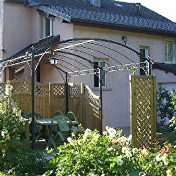 Gîte Alice - RADDON-ET-CHAPENDU