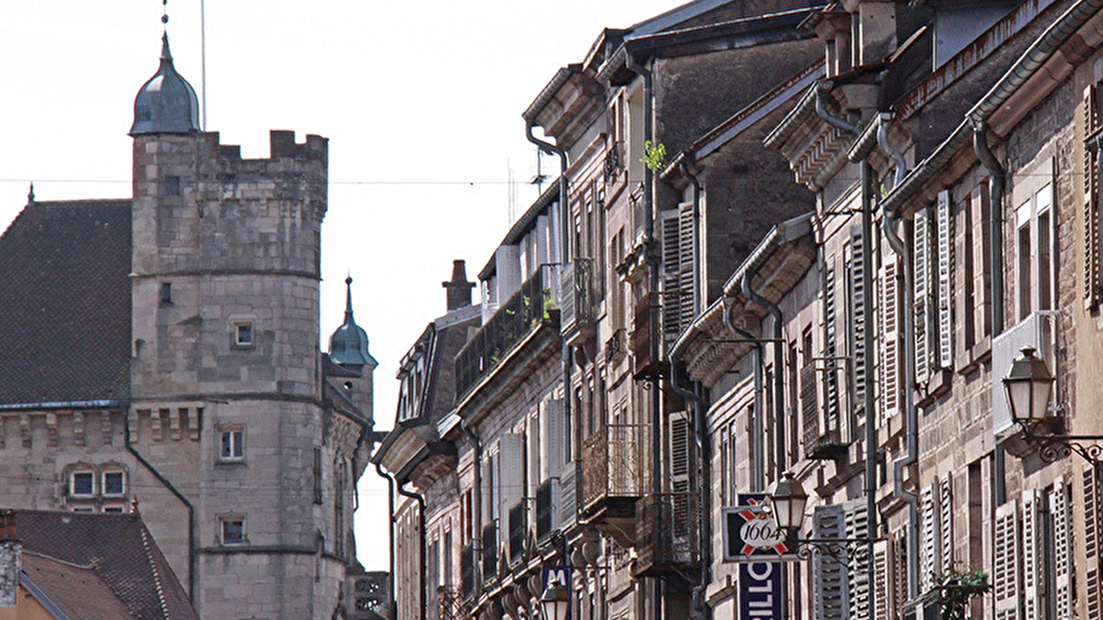 Rue des balcons