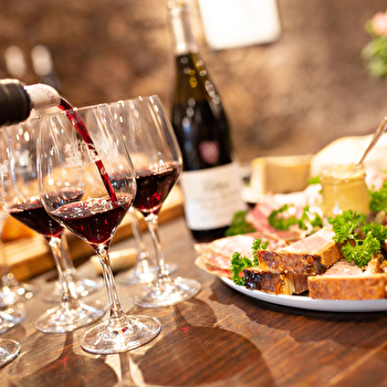 Bonnet - LA CHAPELLE-DE-GUINCHAY